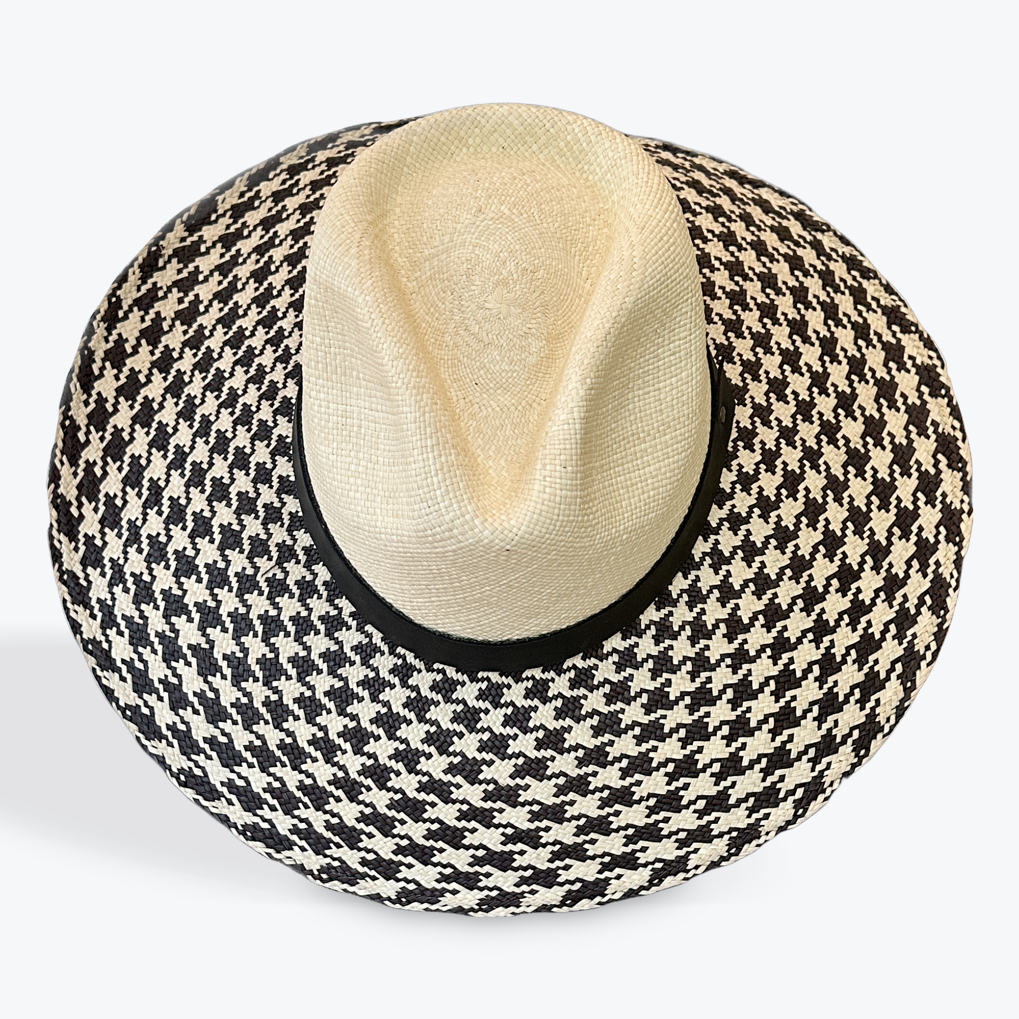 Paper-Straw-vs.-Toquilla-Straw-What-You-re-Really-Paying-For The Hip Hat