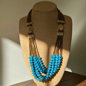 THE VIDA NECKLACE, RUNWAY TREND The Hip Hat